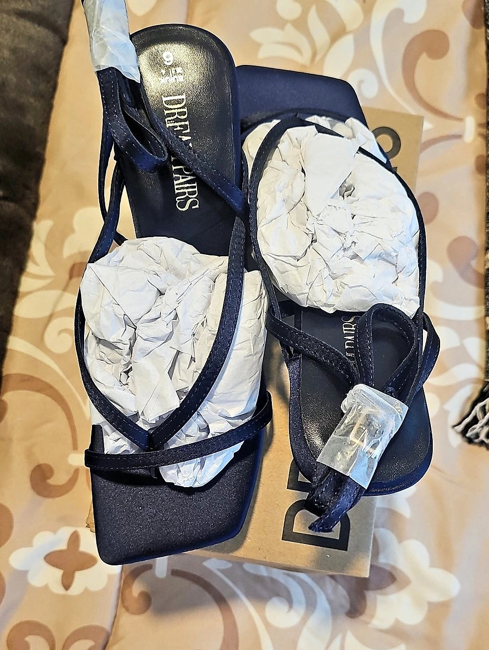 Dream Pairs Sylvestra Strappy Open Square Toe Kitten Heel Sandals Navy Heels US